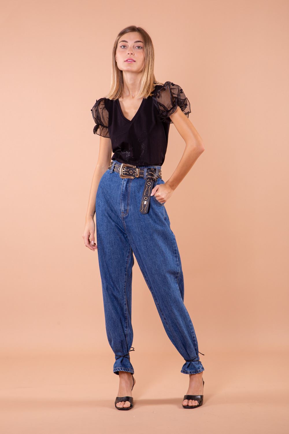 T shirt con maniche a sbuffo di Mimi Mua Firenze molto carina Mery Mode Abbigliamento