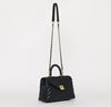 Immagine di Mimi Mua  art:M8-H200766  -BORSA A MANO GRANDE CON TRAPUNTATURA A V